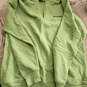Columbia  quarter zip